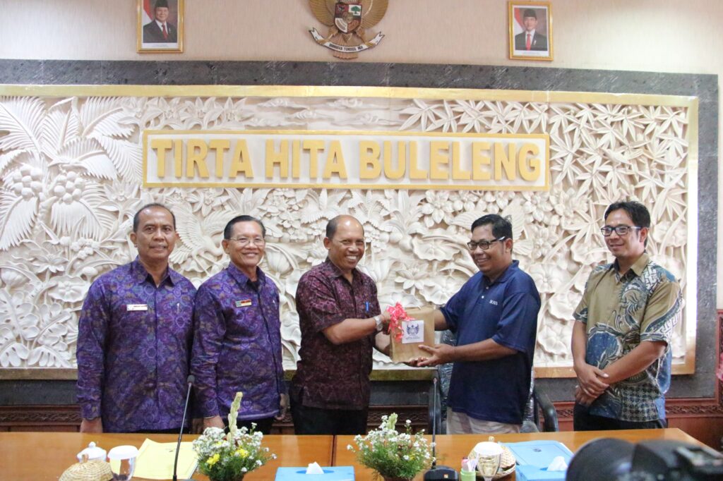 Pengundian Survei Kepuasan Pelanggan Perumda Tirta Hita Buleleng Ditayangkan Langsung di YouTube