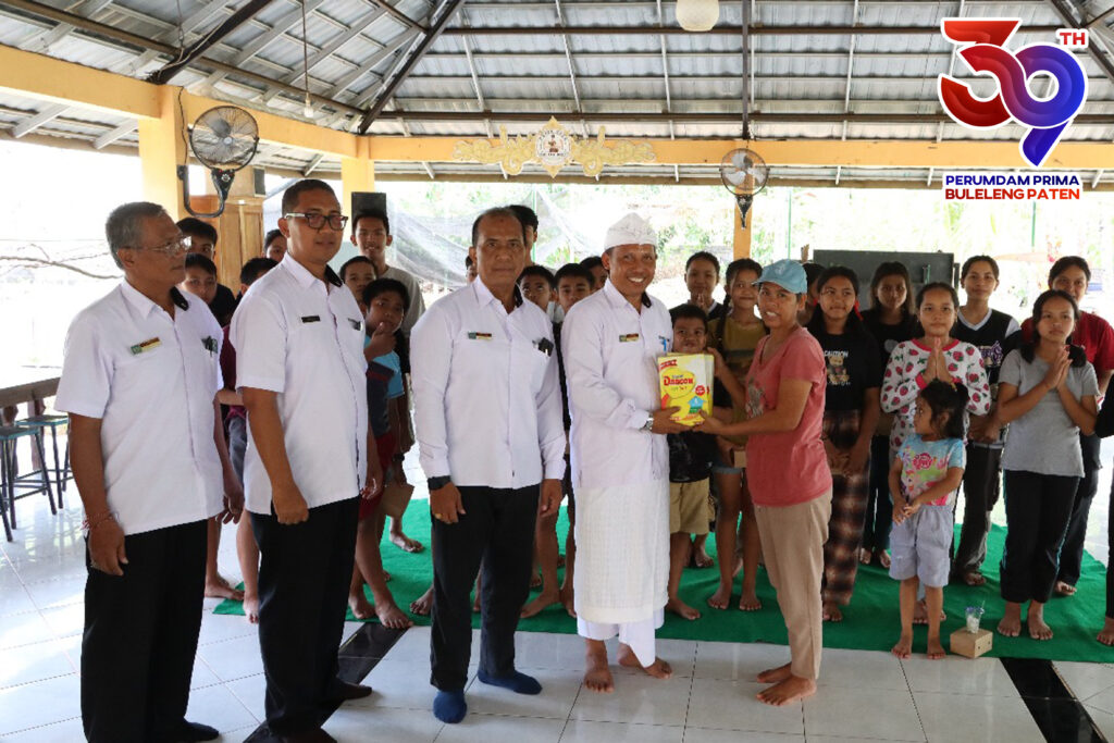 PERUMDA THB GELAR BAKTI SOSIAL DALAM RANGKA HUT KE-39 TAHUN