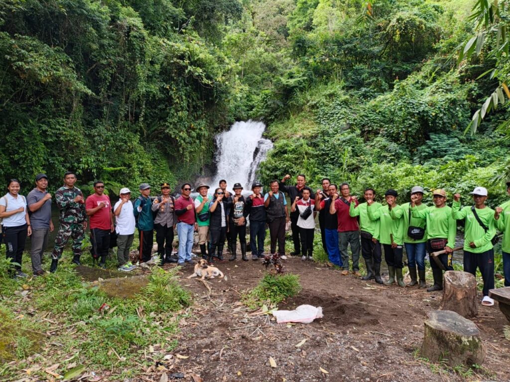 Perumda THB Berkontribusi dalam Penanaman Pohon di Hutan Desa Sambangan