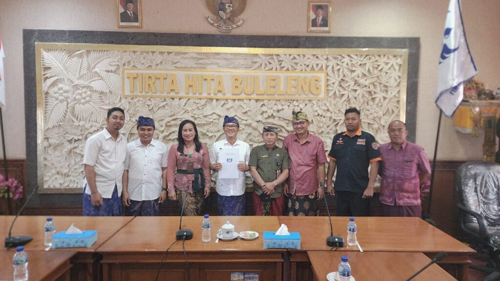 PERUMDA AIR MINUM TIRTA HITA BULELENG GELAR RAPAT FINALISASI PENILAIAN KENDARAAN TRUK TANGKI