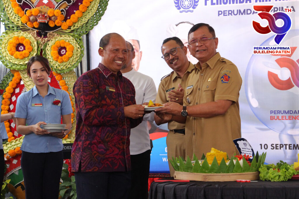 Puncak Perayaan HUT ke-39 Perumda Air Minum Tirta Hita Buleleng Meriah, Dihadiri Bupati dan Wakil Bupati.